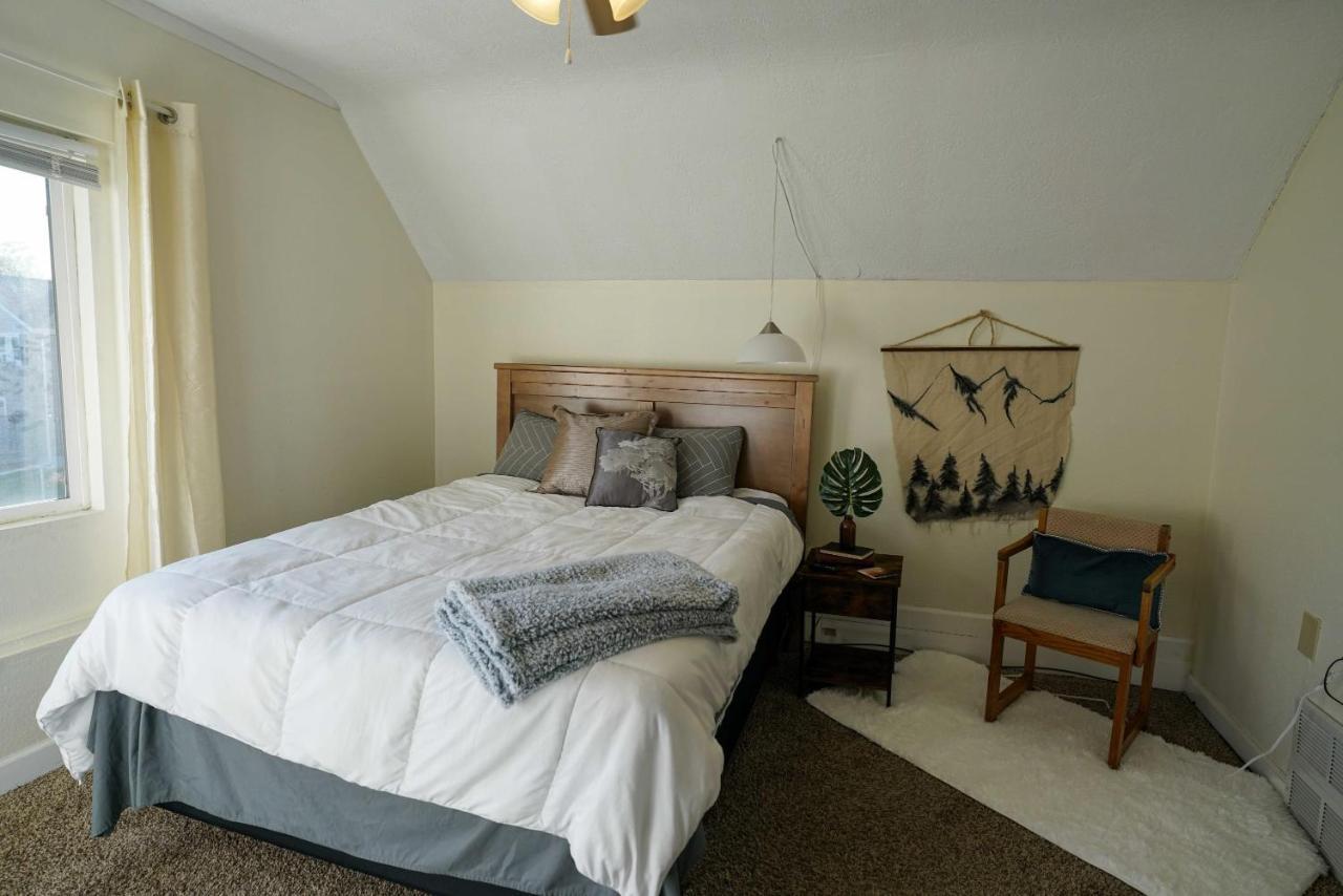 2 Bedroom Apartment Near Ndsu And Downtown Fargo Luaran gambar