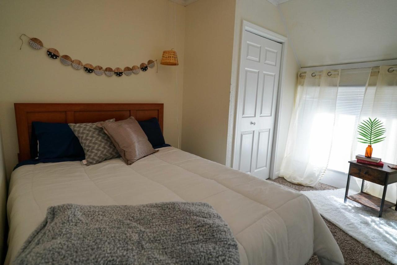 2 Bedroom Apartment Near Ndsu And Downtown Fargo Luaran gambar